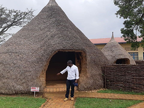 Fotografía de un hogar tradicional de las tribus en Burundi, África.